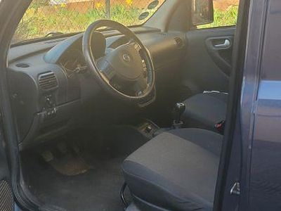 Gebraucht Opel Combo Edition 101 PS (74 kW) 2010 Van / Kleinbus