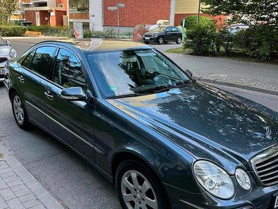 Mercedes E300