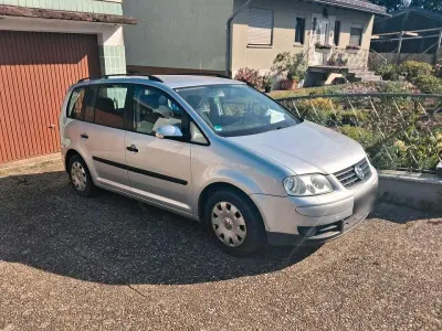 Gebraucht VW Touran 105 PS (77 kW) 2004 Grau Van / Kleinbus