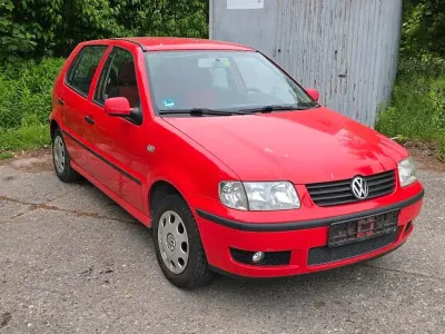Gebraucht VW Polo 60 PS (44 kW) 2000 Rot Kleinwagen