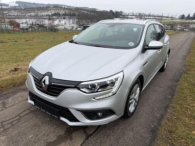 Gebraucht Renault Mégane IV Business 116 PS (85 kW) 2020 Silber Limousine