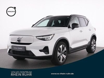 Gebraucht Volvo XC40 Core 169 kW (231 PS) 2023 Weiß crystal white / metallic SUV