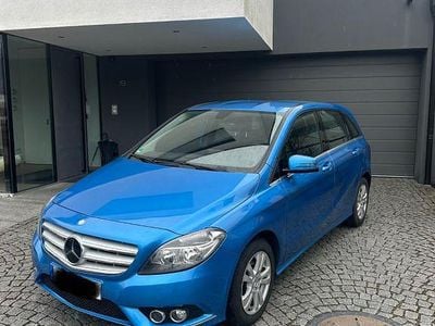 Gebraucht Mercedes B200 136 PS (100 kW) 2013 Blau Van / Kleinbus