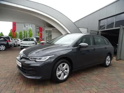 Gebraucht VW Golf VIII 116 PS (85 kW) 2024 Grau Kombi