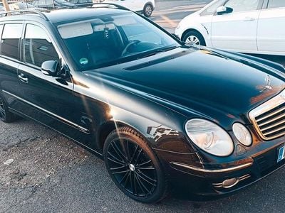 Mercedes E320