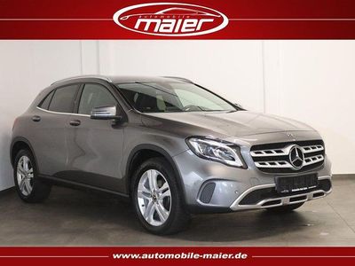 Mercedes GLA220