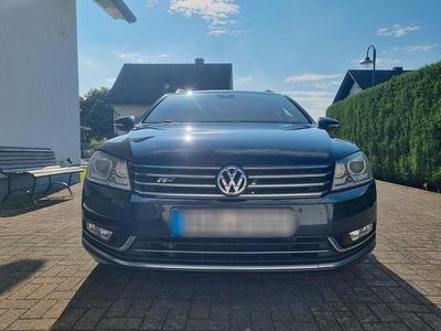Używany VW Passat Highline 140 KM (102 kW) 2014 Czarny Kombi