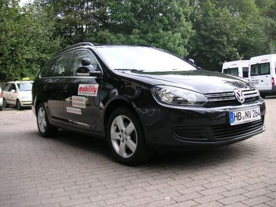 Gebraucht VW Golf VI 105 PS (77 kW) 2010 Schwarz Kleinwagen