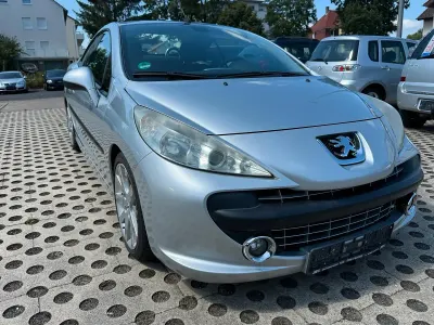 Gebraucht Peugeot 207 CC 150 PS (110 kW) 2007 Silber Cabrio