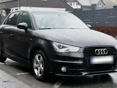 Gebraucht Audi A1 Sportback Admired 86 PS (63 kW) 2013 Schwarz Kleinwagen