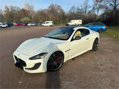 Gebraucht Maserati Granturismo 400 PS (294 kW) 2009 Weiß Coupé