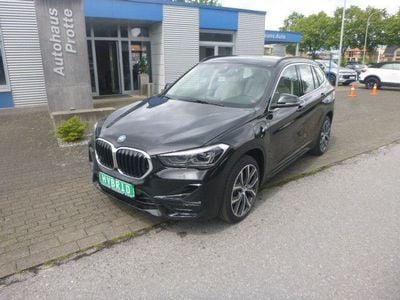 Gebraucht BMW X1 Sport Line 125 PS (91 kW) 2022 Black sapphire metallic SUV