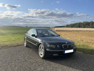 Gebraucht BMW 325 Sport Line 250 PS (183 kW) 2001 Schwarz Limousine