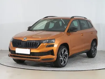 Gebraucht Skoda Karoq SportLine 150 PS (110 kW) 2025 Orange SUV