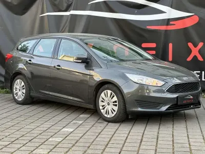 Gebraucht Ford Focus Trend 120 PS (88 kW) 2017 Magneticgrau (metallic) Kombi