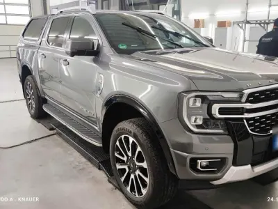 Używany Ford Ranger Platinum 241 KM (177 kW) 2023 Szary Pickup