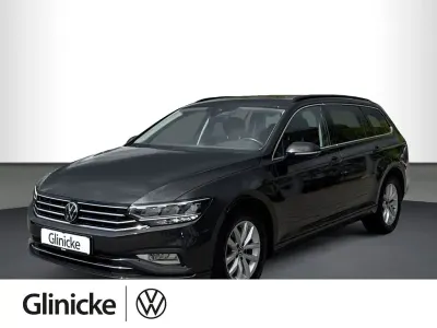 Gebraucht VW Passat Business 150 PS (110 kW) 2022 Mangangrau metallic Kombi
