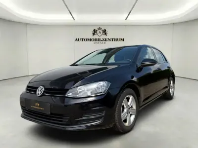 Gebraucht VW Golf VII 105 PS (77 kW) 2014 Schwarz Limousine