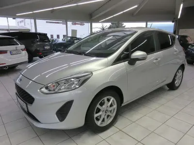 Gebraucht Ford Fiesta Trend 140 PS (102 kW) 2017 Silber Kleinwagen