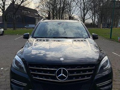 Gebraucht Mercedes ML350 258 PS (189 kW) 2013 Schwarz SUV