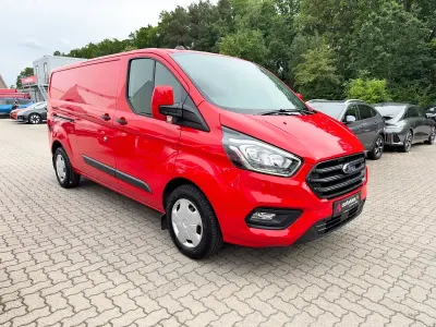 Gebraucht Ford Transit Custom Trend 131 PS (96 kW) 2022 Rot Van