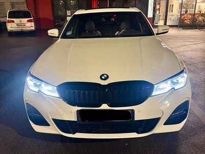 Gebraucht BMW 330 M Sport 258 PS (189 kW) 2019 Weiß Limousine