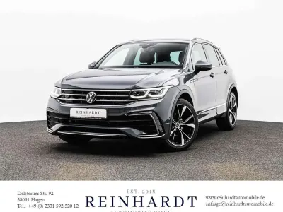 Gebraucht VW Tiguan R-line 150 PS (110 kW) 2024 Delfingrau metallic SUV