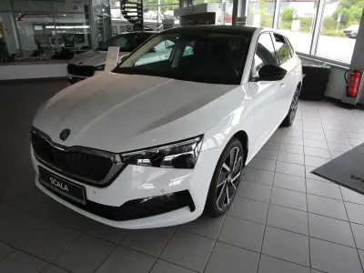 Gebraucht Skoda Scala Style 150 PS (110 kW) 2019 Moonweiss metallic Kleinwagen