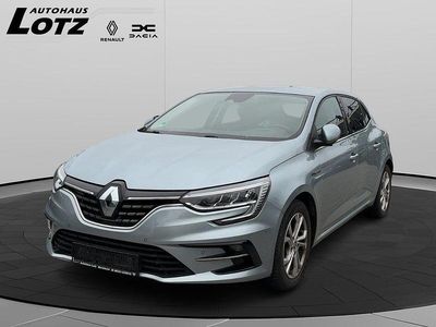 Grau Gebraucht 2021 Renault Mégane IV Intens Limousine | 16.590 € (Fairer Preis)