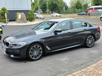 Gebraucht BMW 530e M Sport 300 PS (220 kW) 2019 Grau Limousine