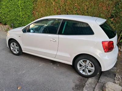 Gebraucht VW Polo Match 75 PS (55 kW) 2012 Weiß Kleinwagen