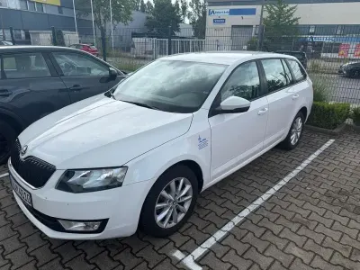 Gebraucht Skoda Octavia Elegance 105 PS (77 kW) 2014 Weiß Kombi