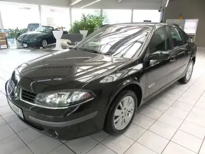 Gebraucht Renault Laguna III Avantage 149 PS (109 kW) 2007 Schwarz Limousine