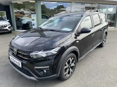 Gebraucht Dacia Jogger Comfort 110 PS (80 kW) 2022 Schwarz Van / Kleinbus