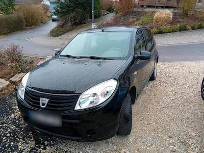 Gebraucht Dacia Sandero 75 PS (55 kW) 2012 Schwarz Limousine