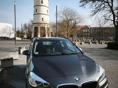Gebraucht BMW 220 Active Tourer Sport Line 192 PS (141 kW) 2018 Grau Van / Kleinbus