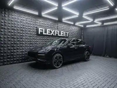 Gebraucht Porsche Cayenne Coupe GTS Sport 460 PS (338 kW) 2023 Schwarz Coupé