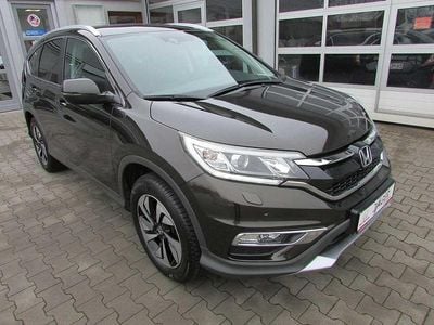 Golden brown m. Gebraucht 2017 Honda CR-V Executive SUV | 19.900 € (Teuer)