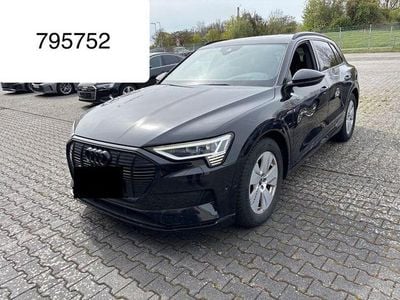 Gebraucht Audi e-tron S-Line 230 kW (313 PS) 2020 Mythosschwarz (metallic) SUV