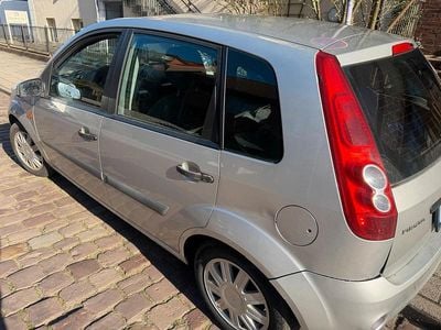 Gebraucht Ford Fiesta 2006 Silber Kleinwagen