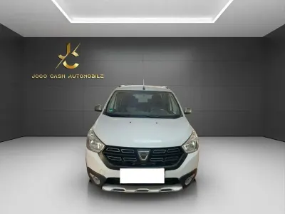 Używany Dacia Lodgy Stepway 131 KM (96 kW) 2020 Biały Minivan