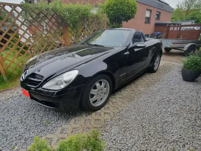 Second-hand Mercedes SLK200