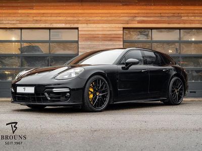 Schwarz Gebraucht 2018 Porsche Panamera Turbo Sport Turismo Limousine | 79.950 € (Etwas zu teuer)