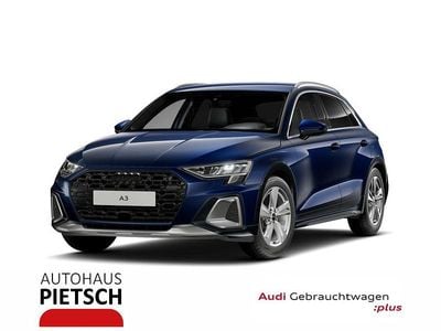 Gebraucht Audi A3 Ambiente 150 PS (110 kW) 2025 Blau (navarrablau metallic) Limousine