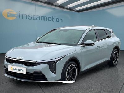 Nouă Kia K4 Spirit 150 CP (110 kW) 2025 Verde Berlinǎ