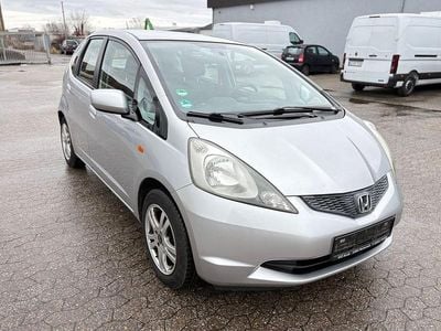 Second-hand Honda Jazz 90 CP (66 kW) 2009 Gri Hatchback