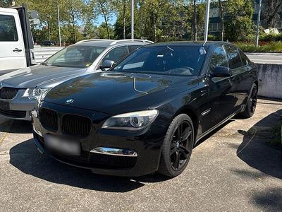 Usata BMW 750 408 CV (300 kW) 2010 Nero Berlina