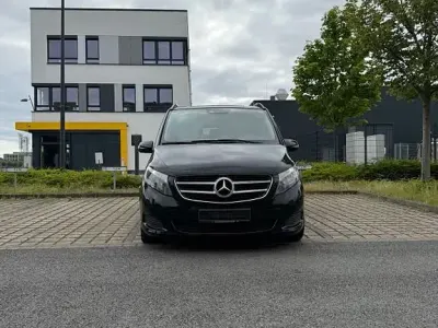 Gebraucht Mercedes V250 190 PS (139 kW) 2017 Schwarz Van / Kleinbus