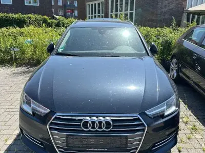 Gebraucht Audi A4 150 PS (110 kW) 2016 Blau Kombi