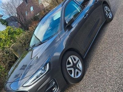 Gebraucht Ford Focus Trend 101 PS (74 kW) 2022 Grau Kombi